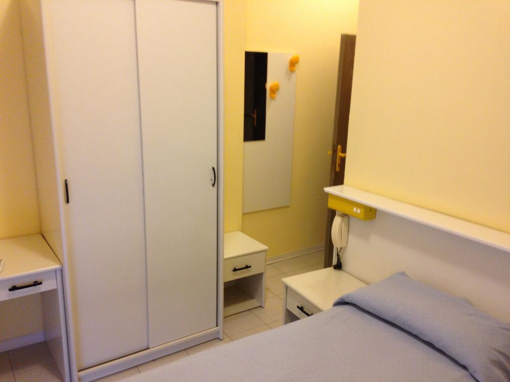 Aron Hotel Rimini Eksteriør bilde