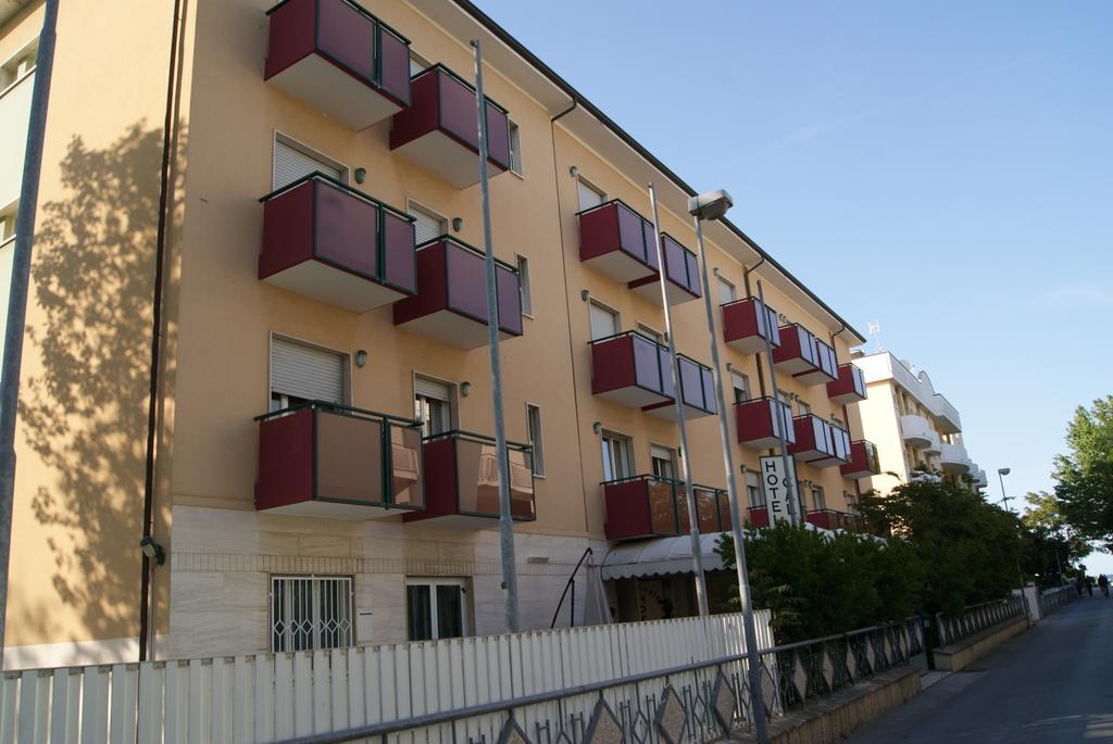 Aron Hotel Rimini Eksteriør bilde