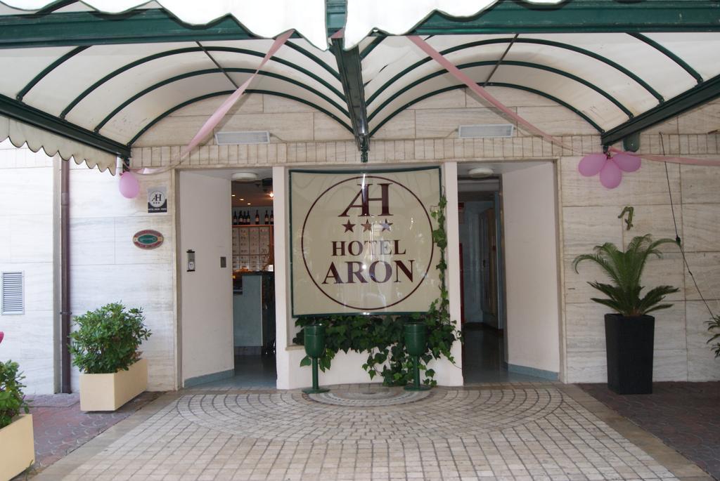 Aron Hotel Rimini Eksteriør bilde