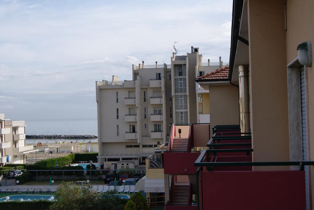 Aron Hotel Rimini Eksteriør bilde